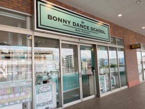BONNY DANCE SCHOOL BiVi YASHIO / Frespo