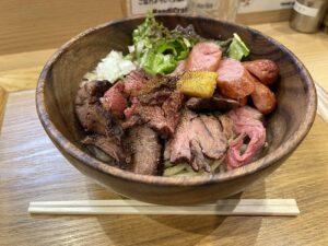 数年ぶりに「ハンディクラフトワークス」さんで油そばをいただきました【今日のランチ】
